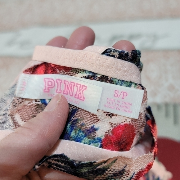 VICTORIA'S SECRET PINK BRALETTE - Picture 8 of 9